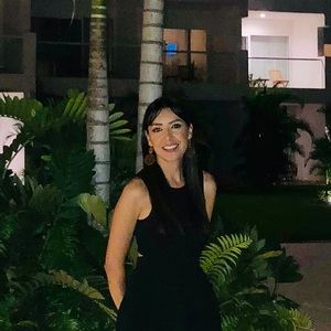 Meet your Posher, Pilar